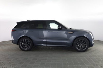 Land Rover Range Rover Sport 3.0D l6 300 CV HSE Dynamic Stealth (3)