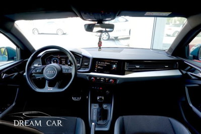 Audi A1 Sportback 35 TFSI S tronic S line edition (9)