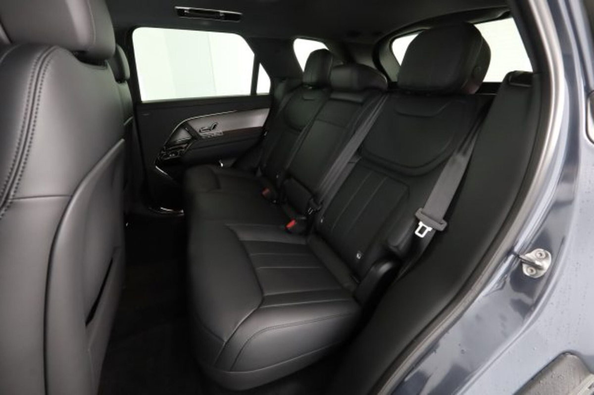 Land Rover Range Rover Sport 3.0D l6 249 CV HSE Dynamic Stealth (10)