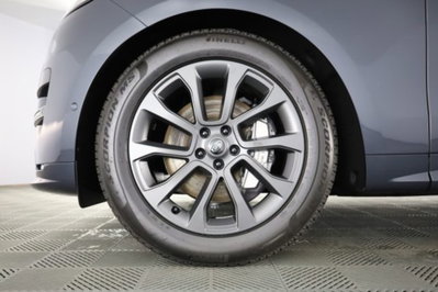 Land Rover Range Rover Sport 3.0D l6 249 CV HSE Dynamic Stealth (13)