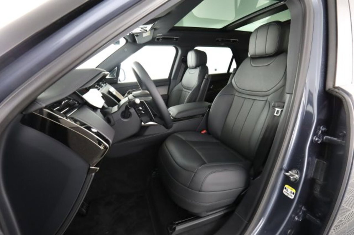 Land Rover Range Rover Sport 3.0D l6 249 CV HSE Dynamic Stealth (9)