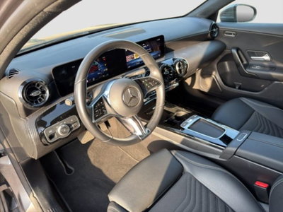Mercedes-Benz Classe A 180 Automatic Executive (9)