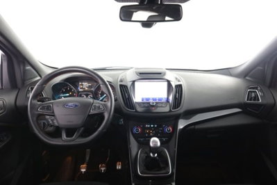 Ford Kuga 1.5 TDCI 120 CV S&S 2WD ST-Line (12)