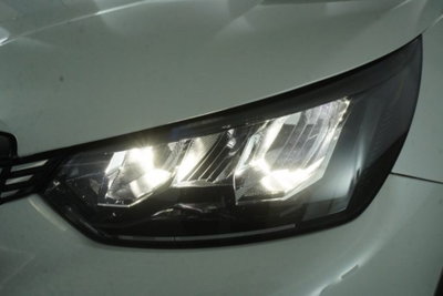 Peugeot 2008 PureTech 100 S&S Allure Pack (17)