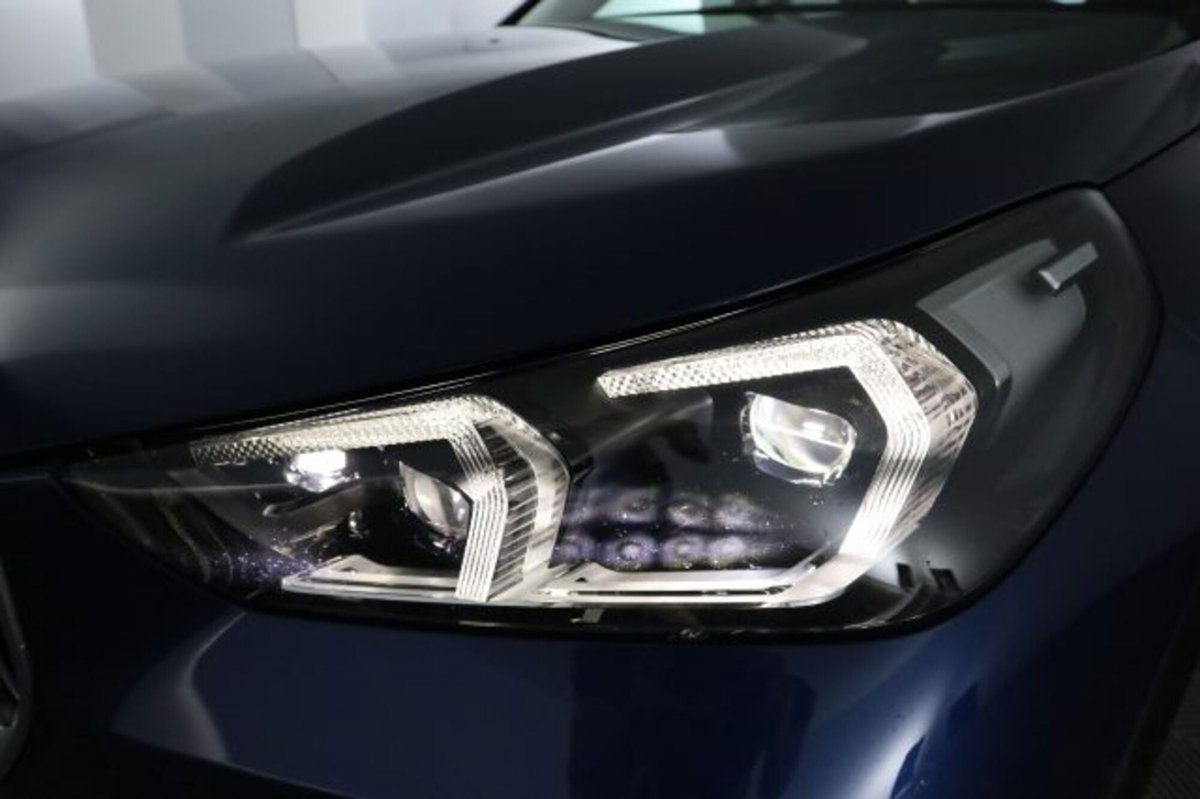 BMW X1 sDrive 18d xLine (9)