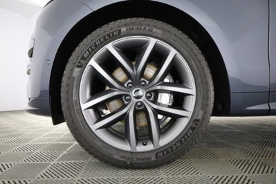 Land Rover Range Rover Sport 3.0D l6 300 CV HSE Dynamic Stealth (15)