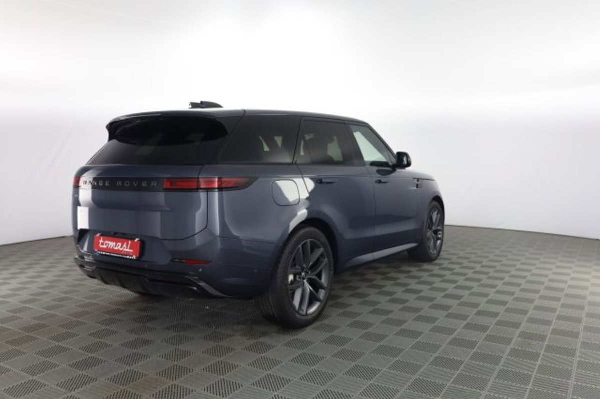 Land Rover Range Rover Sport 3.0D l6 300 CV HSE Dynamic Stealth (4)