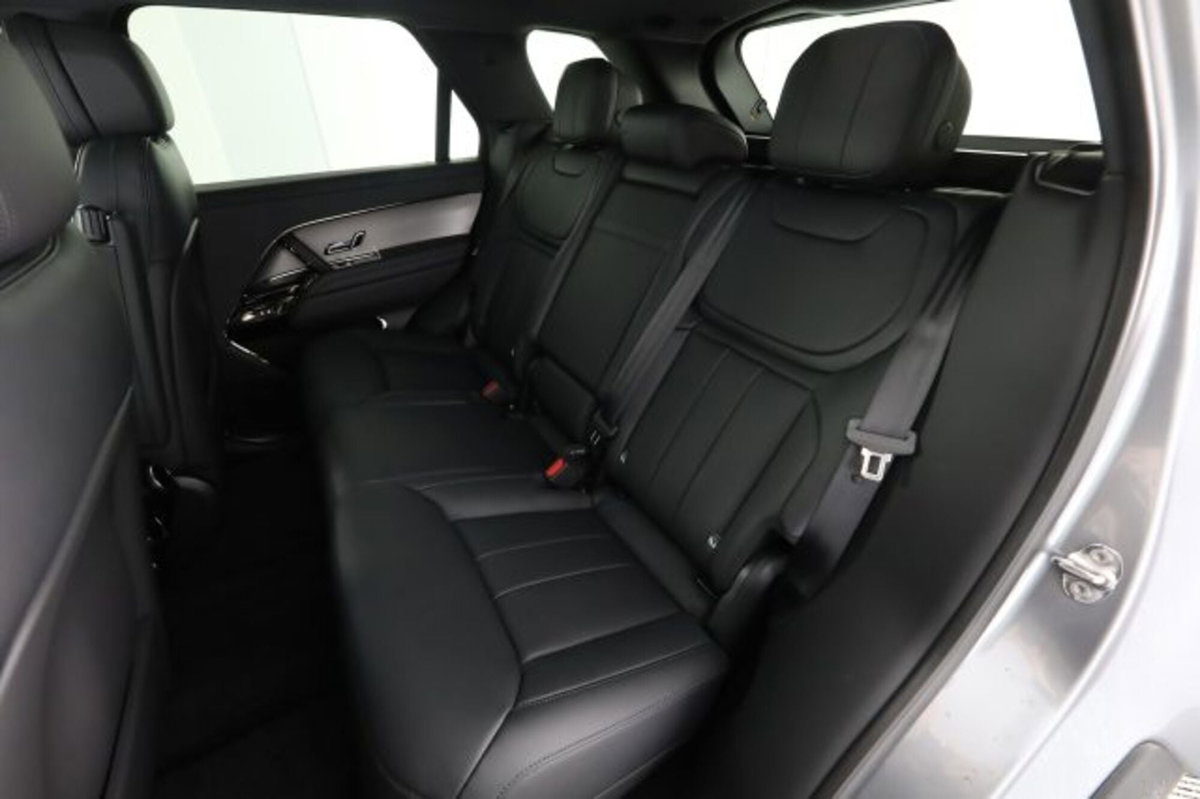 Land Rover Range Rover Sport 3.0D l6 300 CV HSE Dynamic Stealth (11)