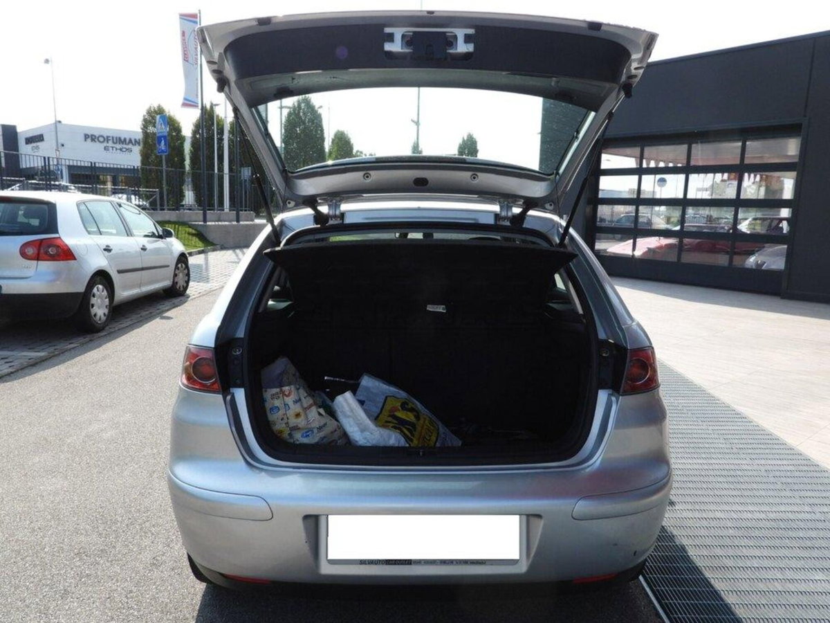 SEAT Ibiza 1.4 TDI 5p. Stylance (11)