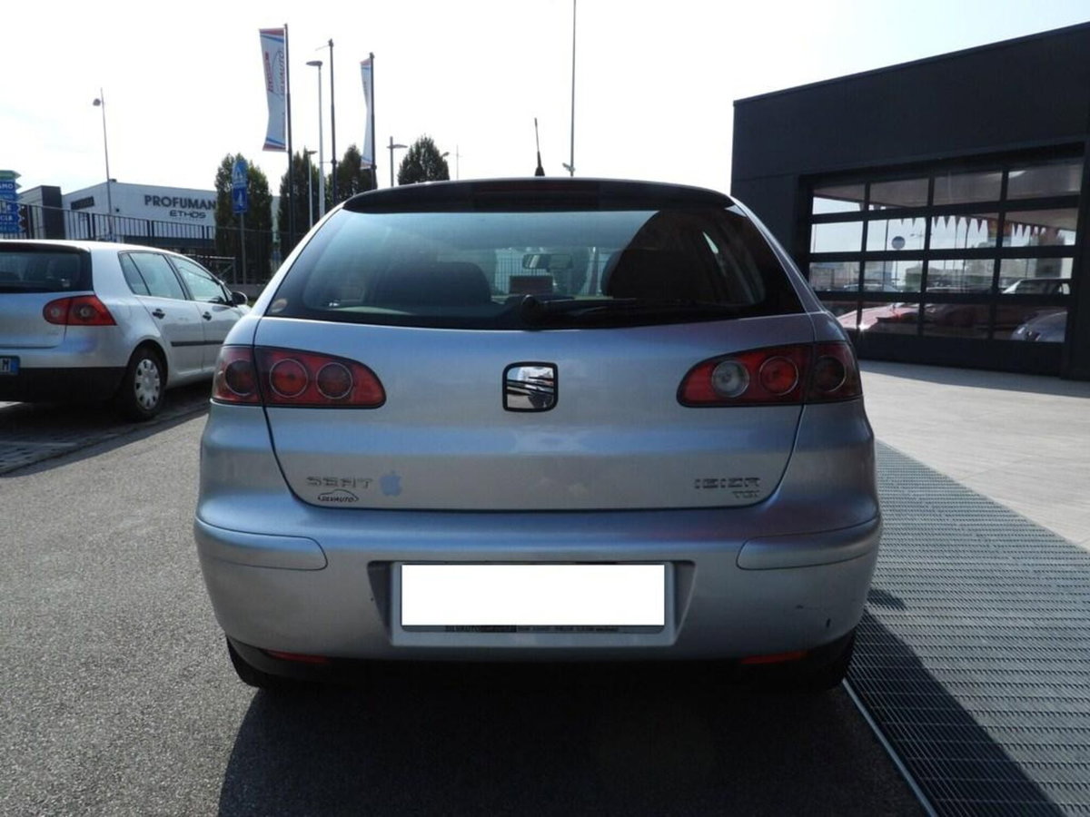 SEAT Ibiza 1.4 TDI 5p. Stylance (5)
