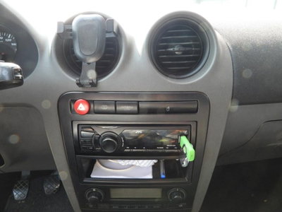 SEAT Ibiza 1.4 TDI 5p. Stylance (9)
