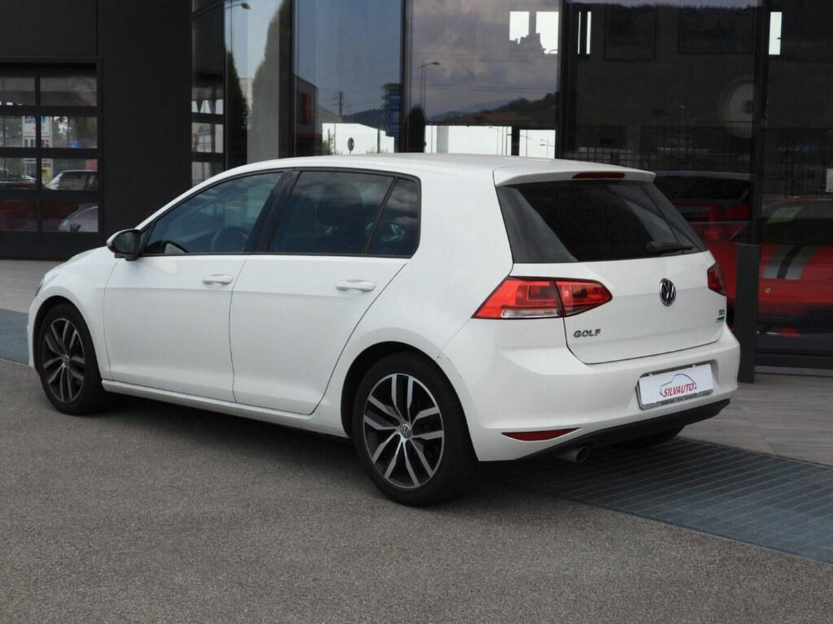 Volkswagen Golf 1.6 TDI 110 CV DSG 5p. Highline BlueMotion Technology (3)