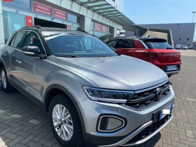 Volkswagen T-Roc 1.5 tsi Life dsg (13)