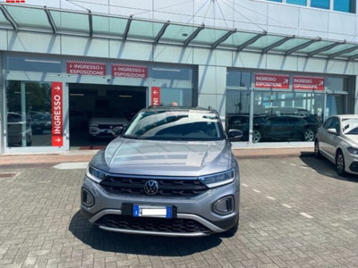 Volkswagen T-Roc 1.5 tsi Life dsg (2)
