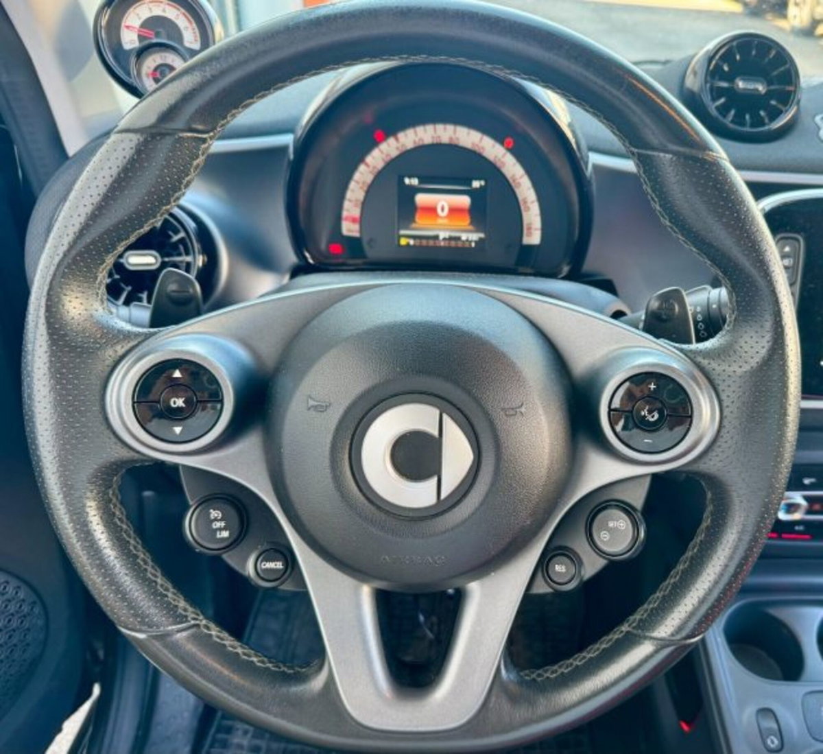 smart Fortwo 90 0.9 Turbo twinamic Urbanrunner Passion (11)
