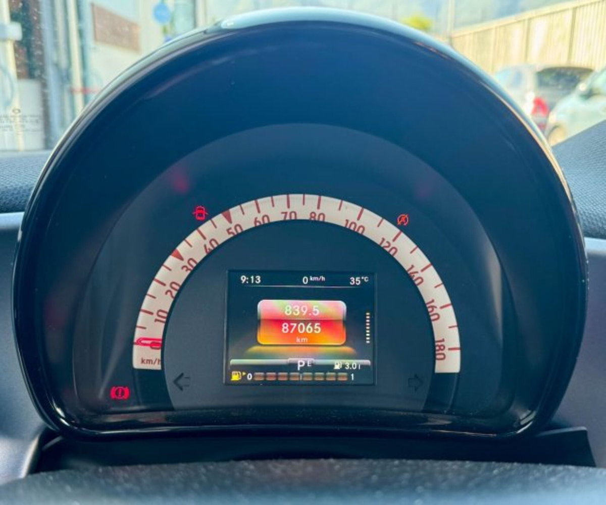 smart Fortwo 90 0.9 Turbo twinamic Urbanrunner Passion (14)