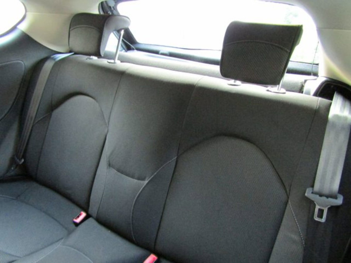 Alfa Romeo MiTo 1.4 105 CV M.air S&S Distinctive Sport Pack (11)