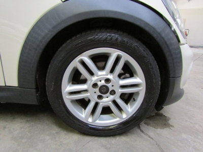 MINI Mini 1.6 16V Cooper D (4)