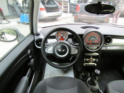 MINI Mini 1.4 16V One (55kW) (16)