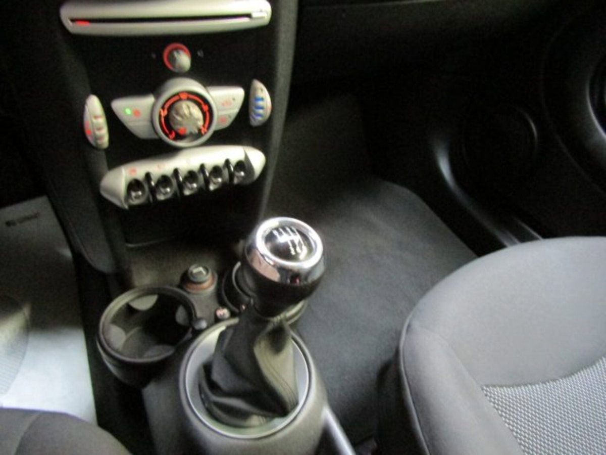 MINI Mini 1.4 16V One (55kW) (18)