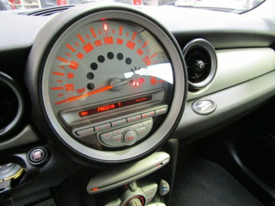 MINI Mini 1.4 16V One (55kW) (19)