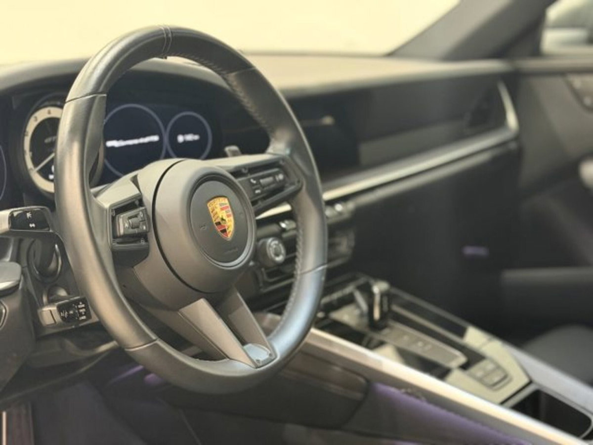 Porsche 911 Coupé Coupe 3.0 Carrera 4 GTS (17)
