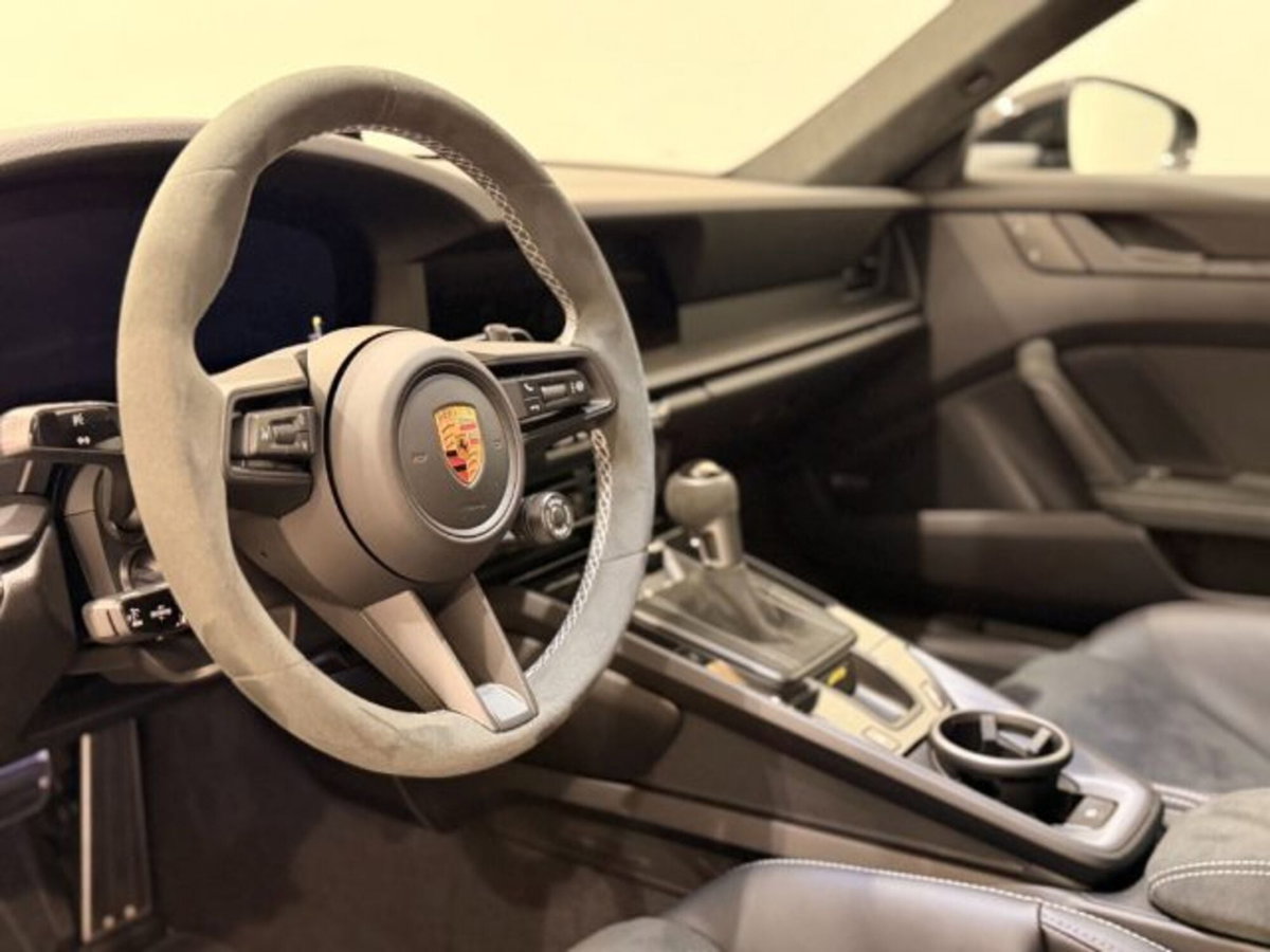 Porsche 911 Coupé 4.0 GT3 (13)