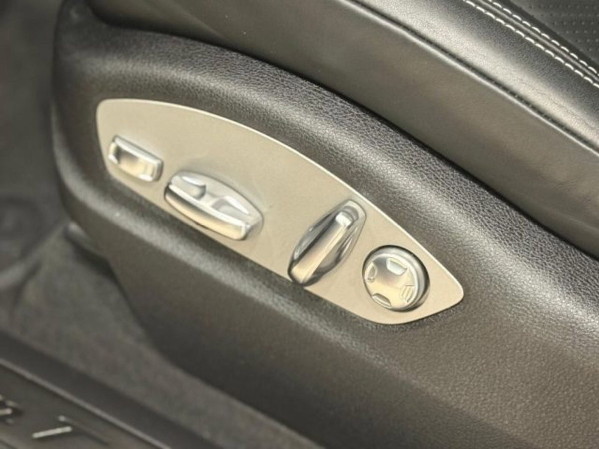 Porsche Macan 2.0 T 265cv pdk (16)