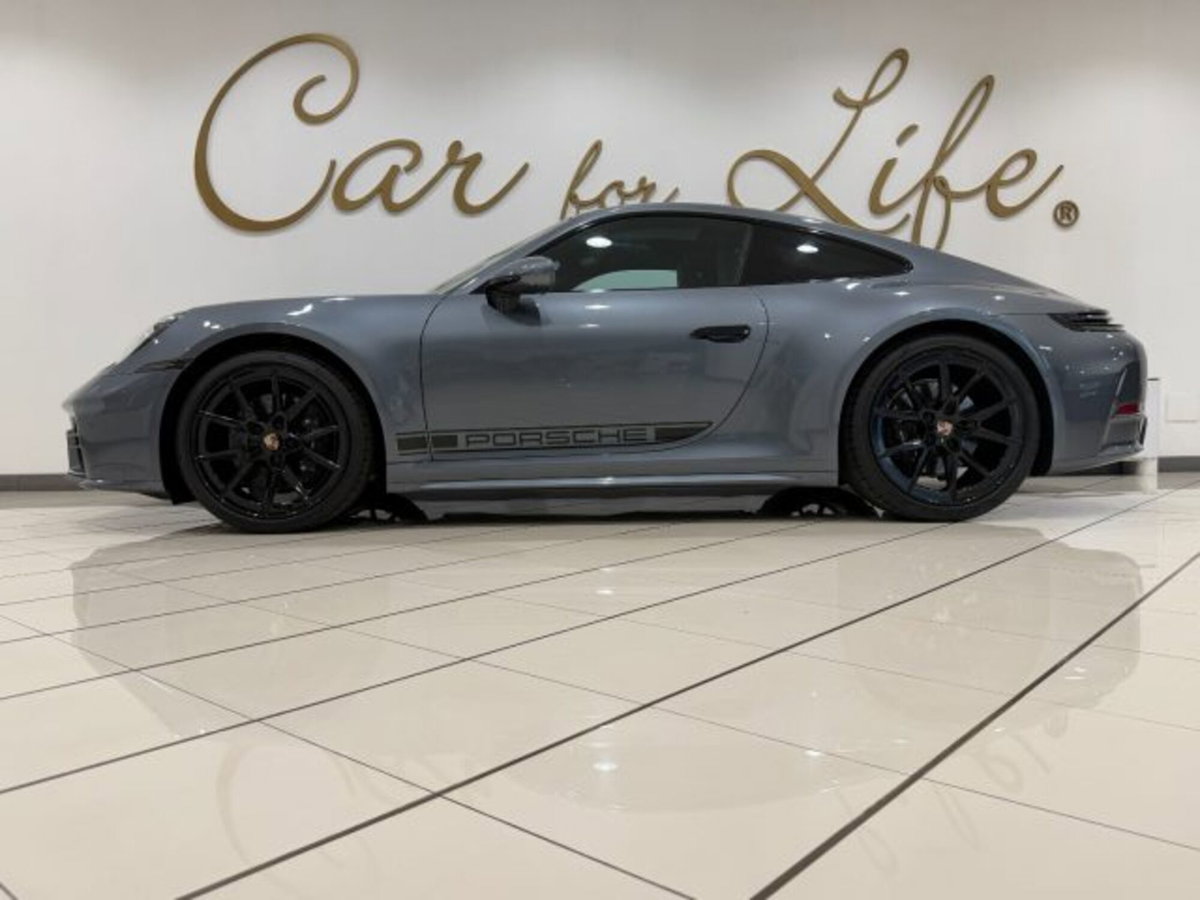 Porsche 911 Coupé 3.0 Carrera 394cv auto (6)