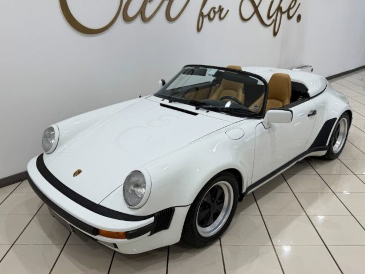 Porsche 911 Cabrio Carrera 3.2 (3)
