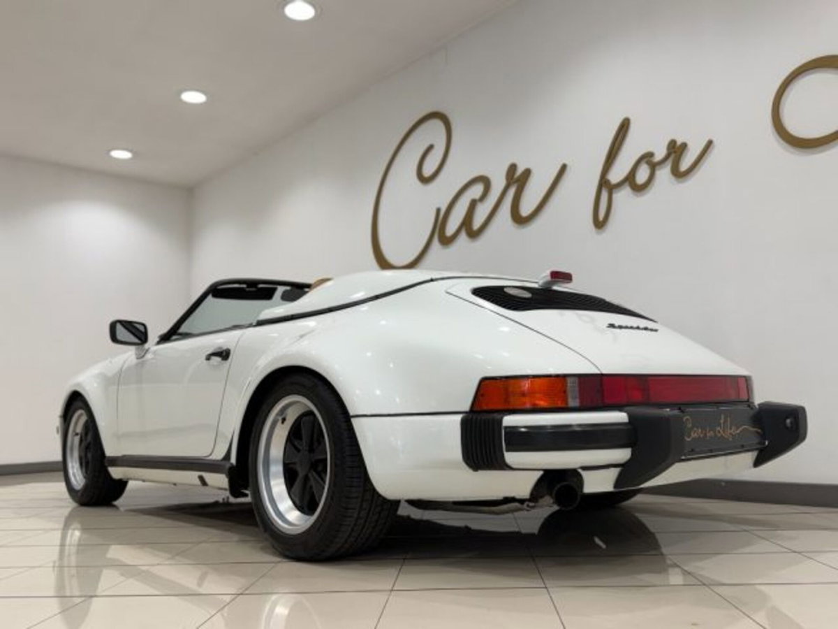 Porsche 911 Cabrio Carrera 3.2 (9)