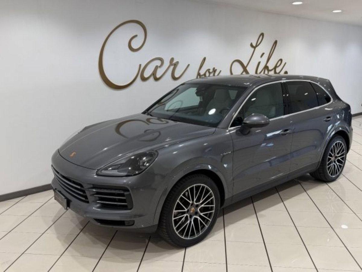 Porsche Cayenne 3.0 V6