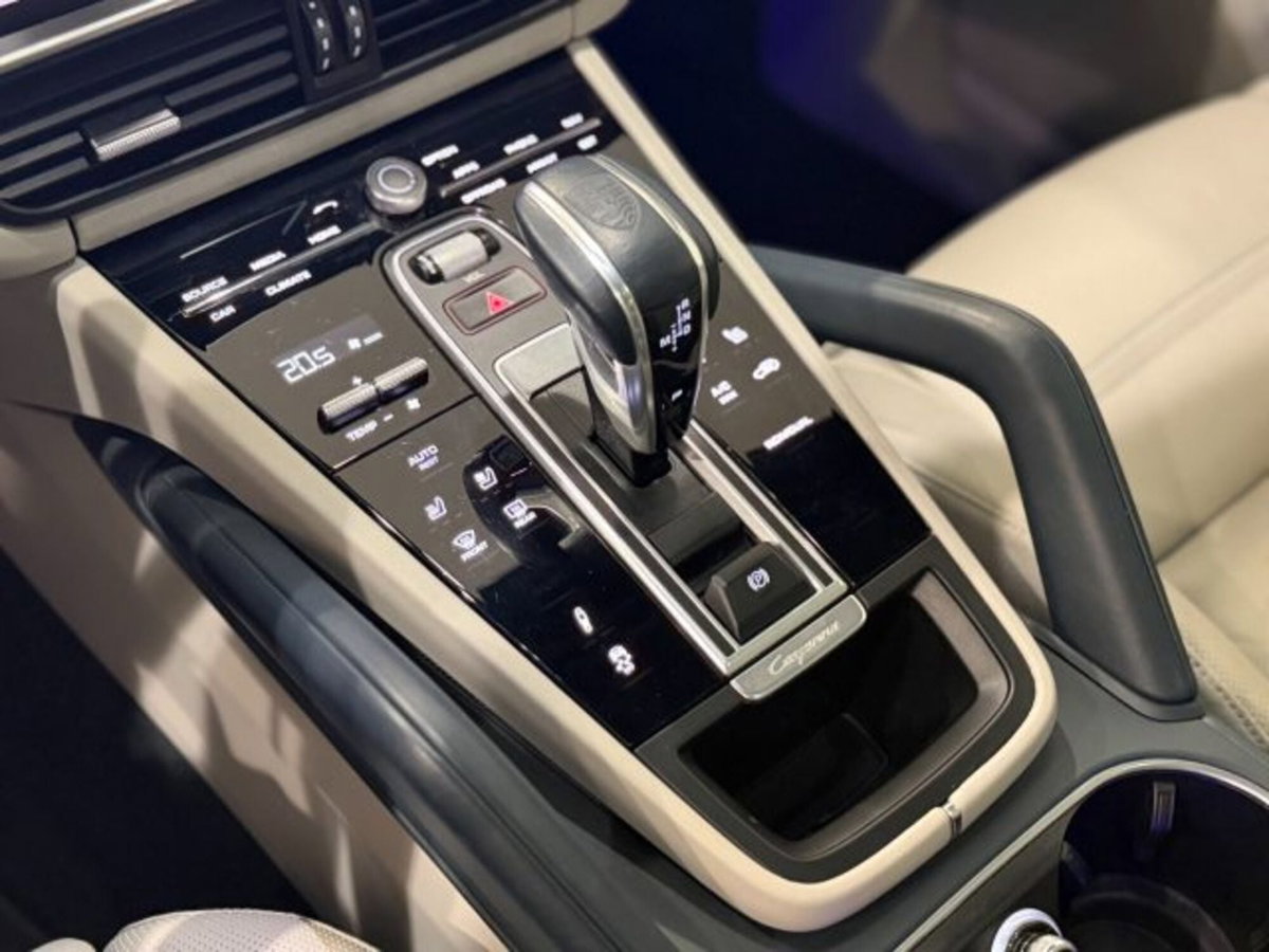 Porsche Cayenne 3.0 V6 (15)