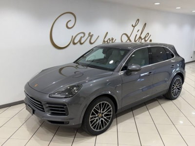 Porsche Cayenne 3.0 V6 (2)