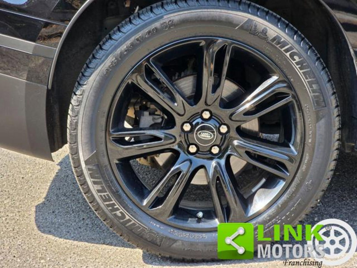Land Rover Range Rover Velar 2.0D I4 180 CV (20)