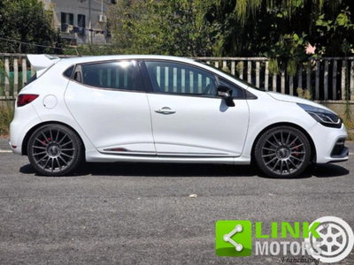 Renault Clio 1.6 T 220CV EDC Start&Stop 5 porte R.S. Trophy (10)