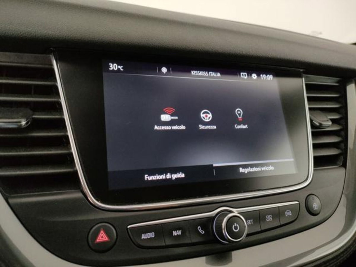 Opel Grandland X 1.5 diesel Ecotec Start&Stop Elegance (14)
