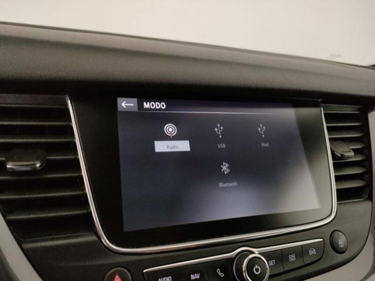 Opel Grandland X 1.5 diesel Ecotec Start&Stop Elegance (15)
