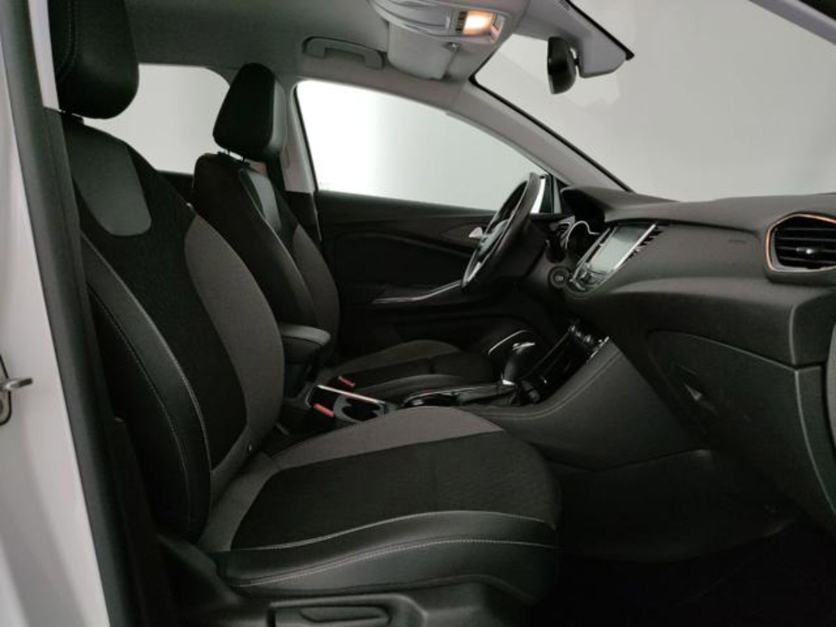Opel Grandland X 1.5 diesel Ecotec Start&Stop Elegance (7)