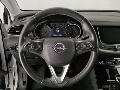 Opel Grandland X 1.5 diesel Ecotec Start&Stop Elegance (9)