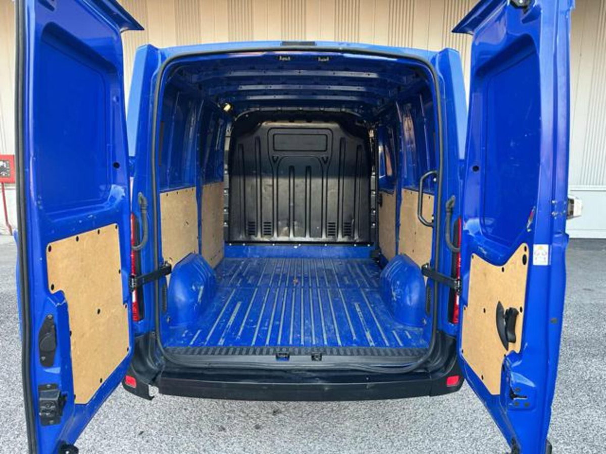 Renault Master Furgone T28 2.3 dCi 150 PC-TN Furgone Energy Ice (7)