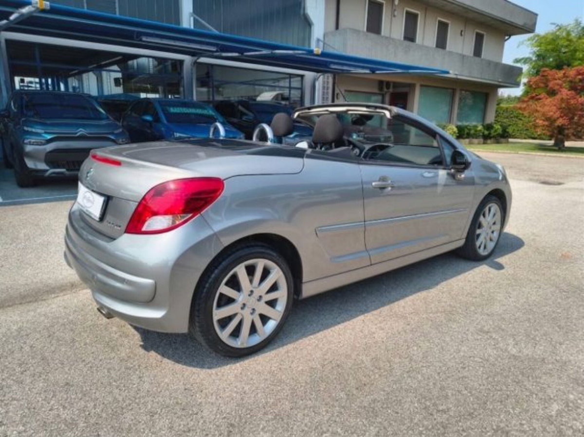Peugeot 207 Cabrio VTi 120CV CC aut. Féline (4)