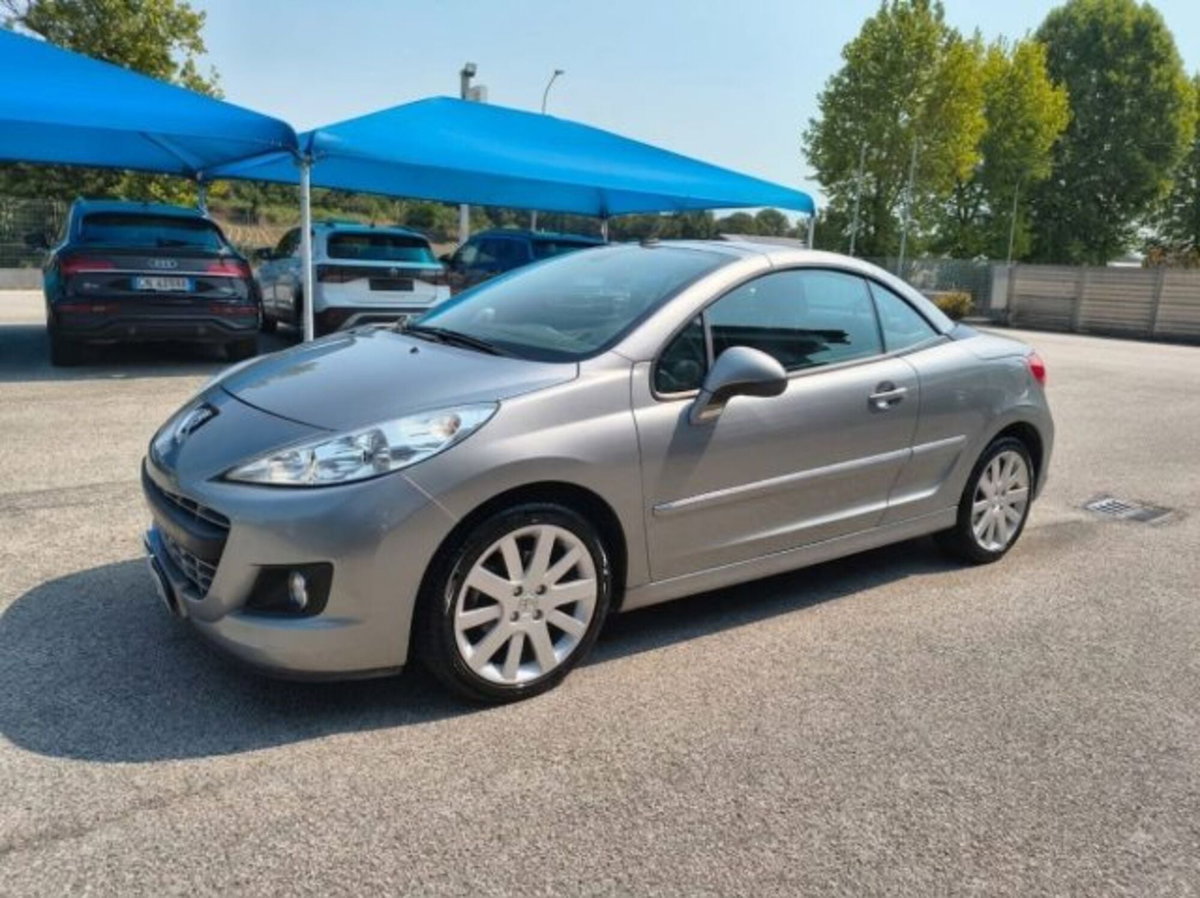 Peugeot 207 Cabrio VTi 120CV CC aut. Féline (7)