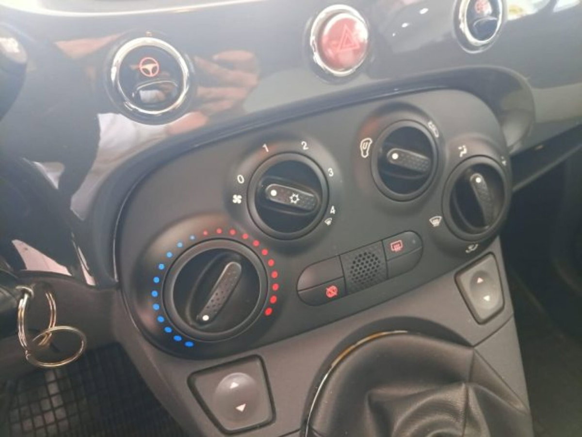 Fiat 500 1.3 Multijet 16V 95 CV Lounge (9)