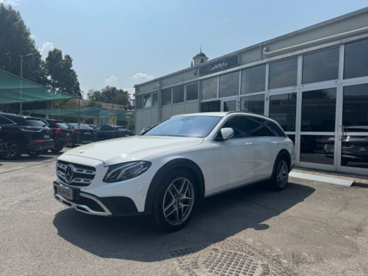 Mercedes-Benz Classe E Station Wagon 220 d 4Matic Auto Premium All-Terrain (6)