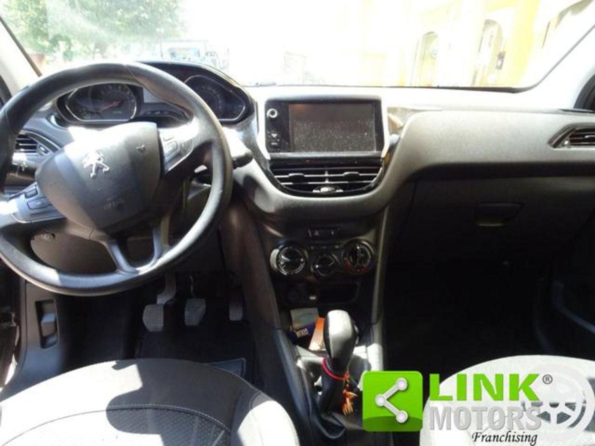 Peugeot 208 82 5p. GPL Access (10)
