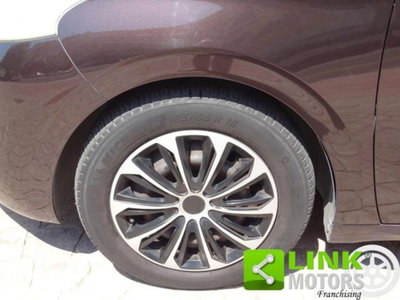 Peugeot 208 82 5p. GPL Access (13)