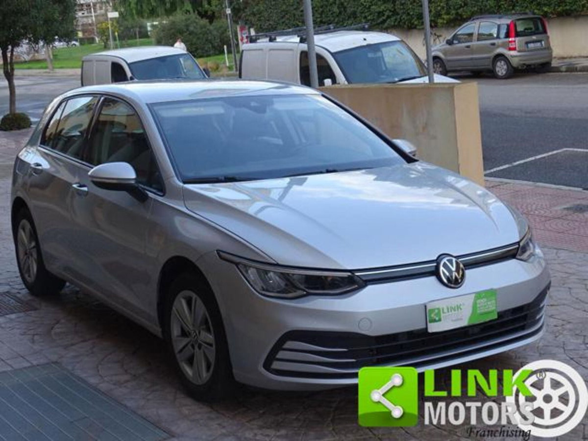 Volkswagen Golf 1.0 TSI 115 CV 5p. Comfortline BlueMotion (3)