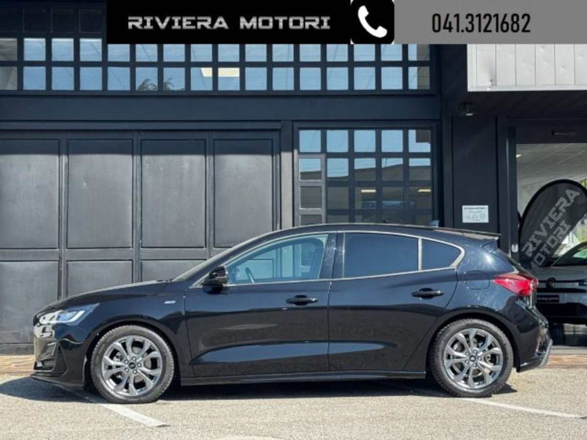 Ford Focus 1.5 EcoBlue 115 CV automatico 5p. ST-Line Style (2)