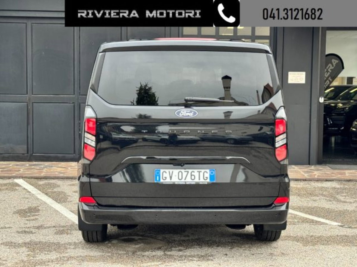 Ford Tourneo Custom 320 2.0 ecoblue 136cv Titanium L1H1 AWD A8 (12)